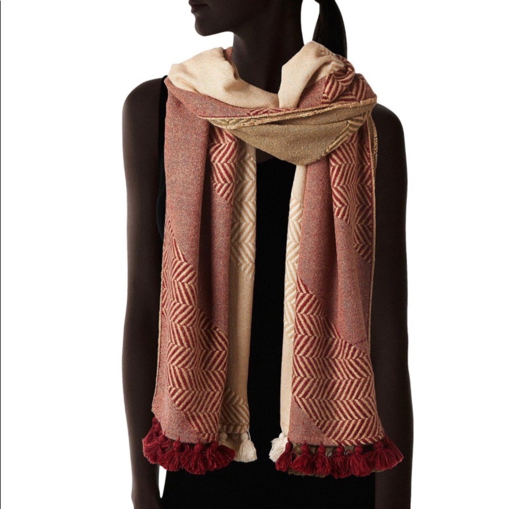 Brand new Vince Camuto tassel wrap scarf